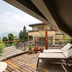 Villa Lakeview Villa, Terrace And Garage *