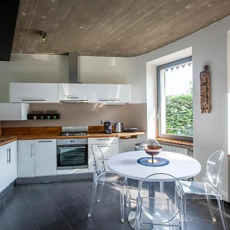 Villa Lakeview Villa, Terrace And Garage