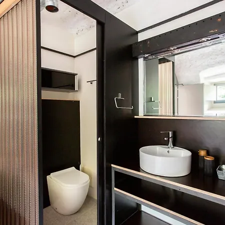 Villa Lakeview Villa, Terrace And Garage