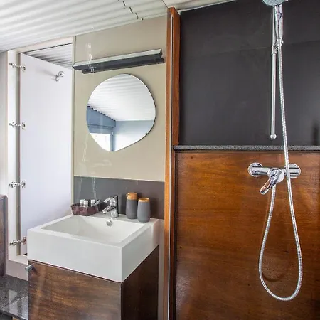 Villa Lakeview Villa, Terrace And Garage *